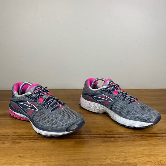 Brooks Ravenna 5 Womens Running Shoe Size 9.5 - Picture 4 of 9